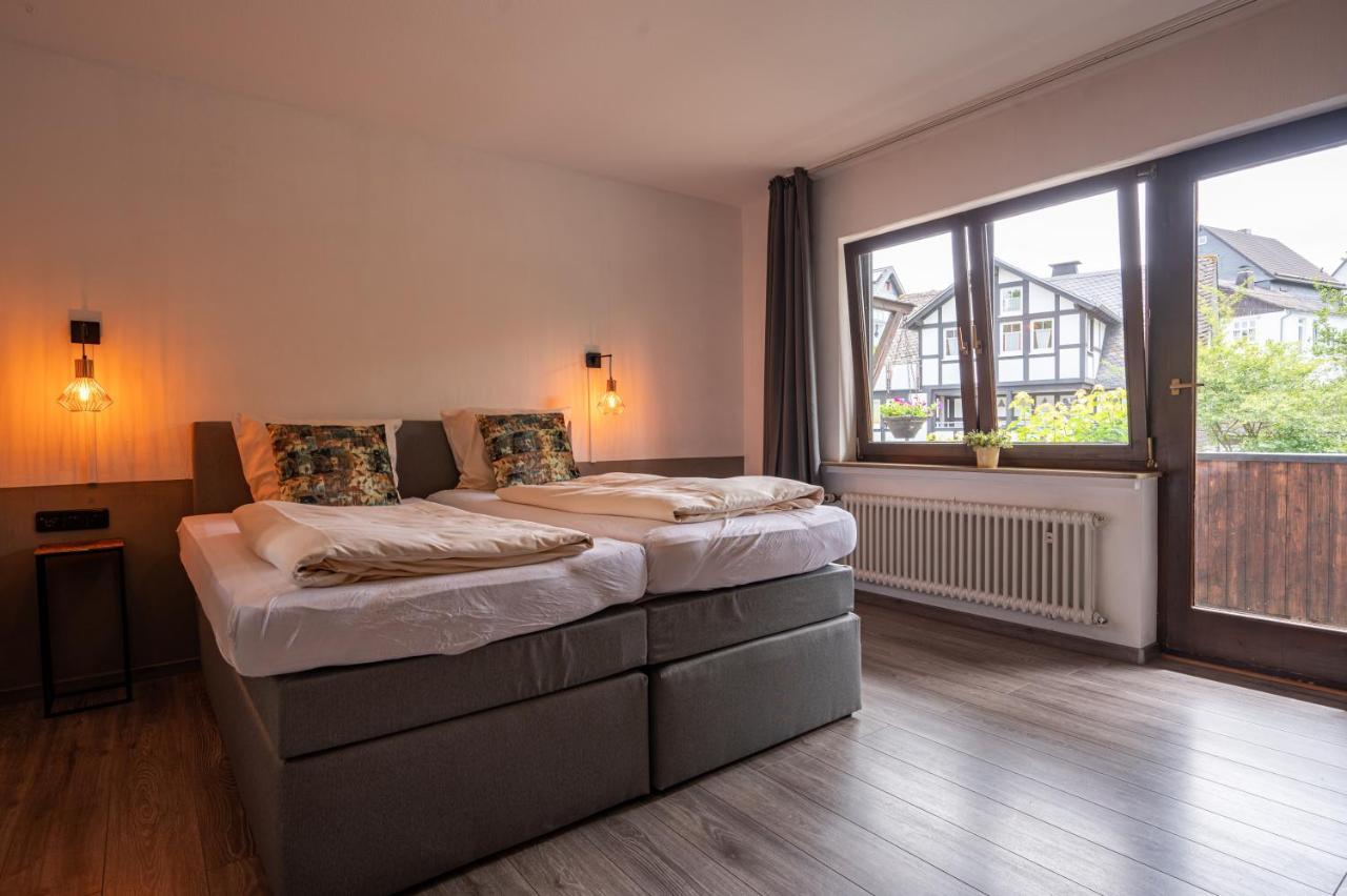 Bed and Breakfast Zur Schmitte à Schmallenberg Extérieur photo